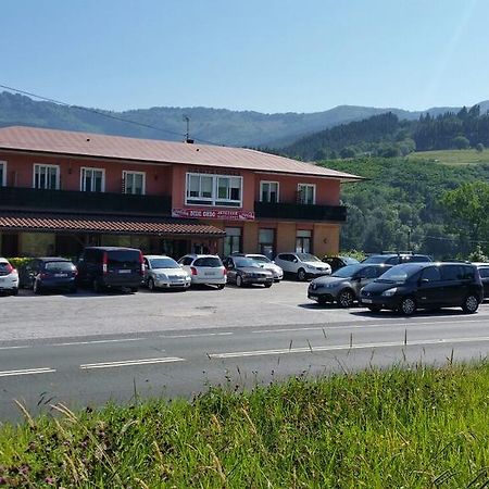 Pension Bide-Ondo Amorebieta-Etxano Zewnętrze zdjęcie