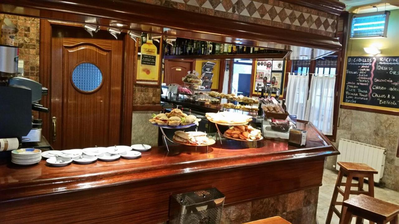 Pension Bide-Ondo Amorebieta-Etxano Zewnętrze zdjęcie